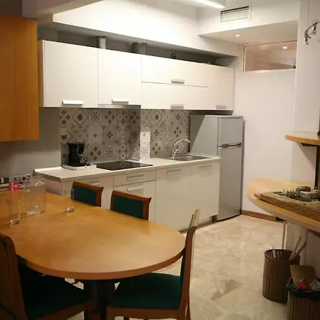 Elegantly Designed Day Bed Apartmán *